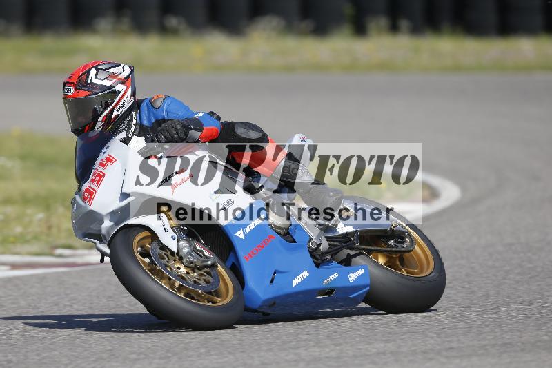 /10 20.04.2026  Pluess Moto Sport ADR/Freies Fahren/954